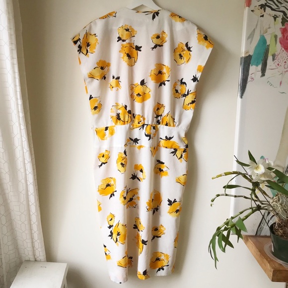 Vintage floral print midi dress with faux wrap top - Picture 13 of 16